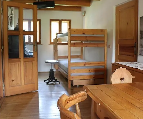 Сasa de vacaciones Privat No. 2 *